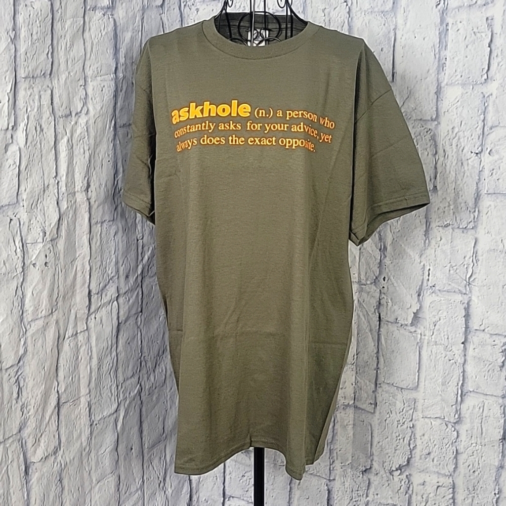 DELTA PRO WEIGHT Green and Orange Women's Short Sleeve Graphic Shirt Medium NWOT